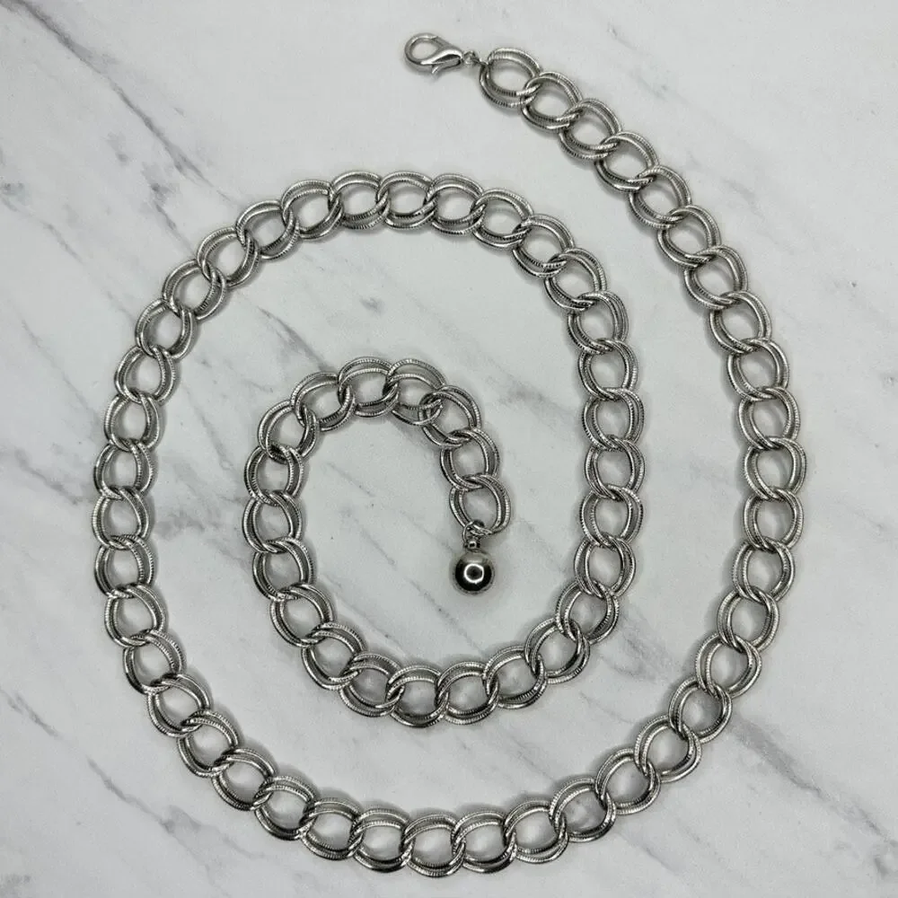 Chunky Textured Silver Tone Chain Link Belt One Size (OS) ✨